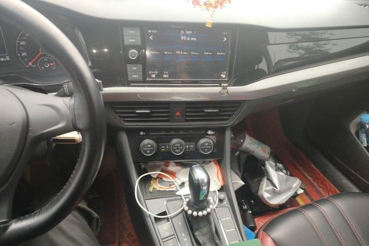 Used Volkswagen Bora Pure Electric 2020 Shan Model Audio And AC Panel