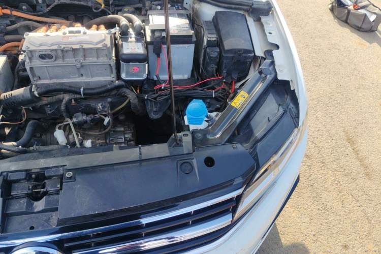Used Volkswagen Bora Pure Electric 2020 Shan Model Engine Bay Left