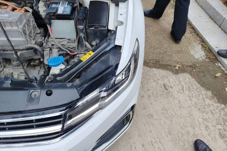 Used Volkswagen Bora Pure Electric 2020 Shan Model Engine Bay Left