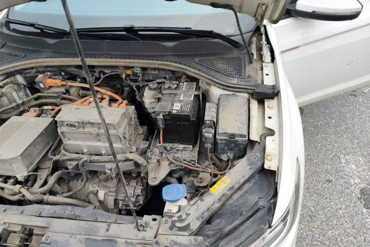 Used Volkswagen Bora Pure Electric 2020 Shan Model Engine Bay Left