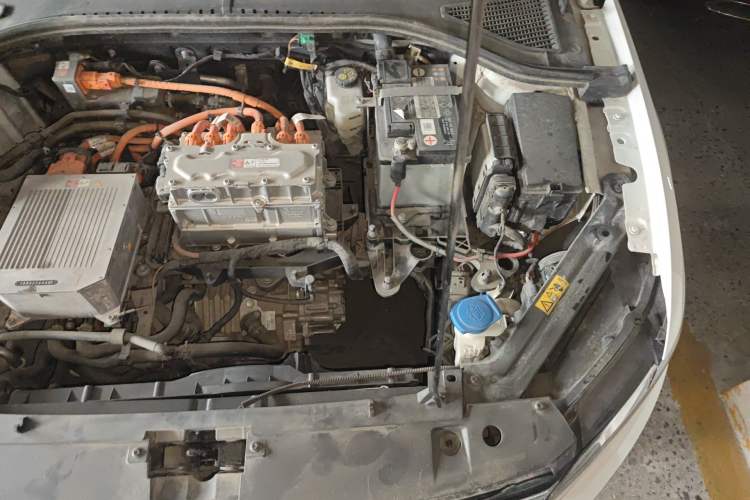 Used Volkswagen Bora Pure Electric 2020 Shan Model Engine Bay Left