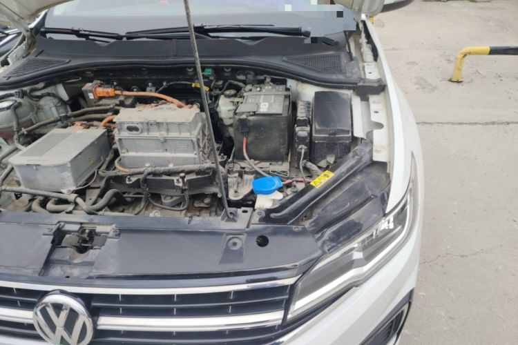 Used Volkswagen Bora Pure Electric 2020 Shan Model Engine Bay Left