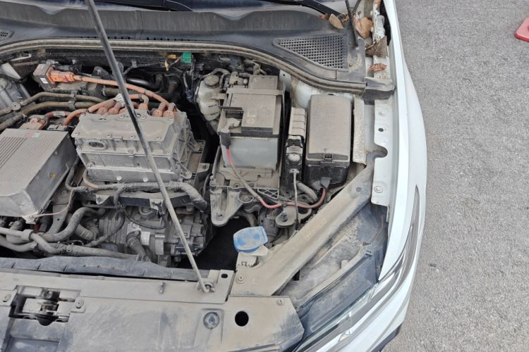 Used Volkswagen Bora Pure Electric 2020 Shan Model Engine Bay Left