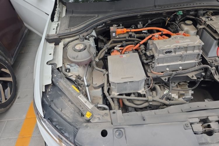 Used Volkswagen Bora Pure Electric 2020 Shan Model Engine Bay Right