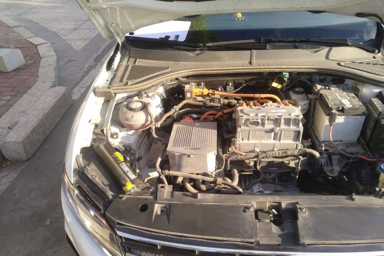Used Volkswagen Bora Pure Electric 2020 Shan Model Engine Bay Right