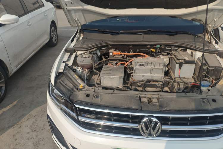 Used Volkswagen Bora Pure Electric 2020 Shan Model Engine Bay Right
