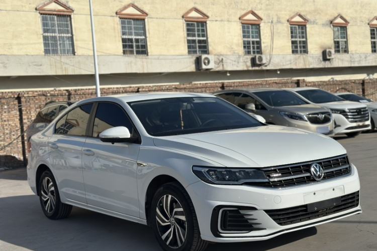 Used Volkswagen Bora Pure Electric 2020 Shan Model Exterior 1