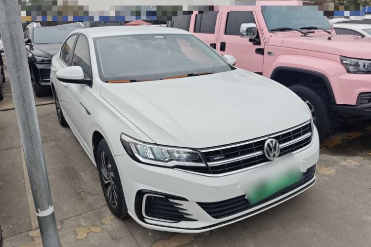 Used Volkswagen Bora Pure Electric 2020 Shan Model Front Right 45 Deg