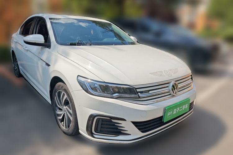 Used Volkswagen Bora Pure Electric 2020 Shan Pro Front Right 45 Deg