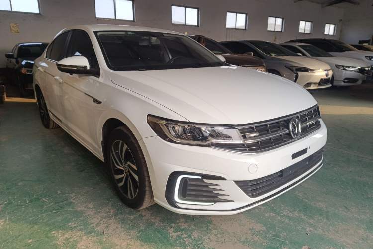 Used Volkswagen Bora Pure Electric 2020 Shan Model Front Right 45 Deg