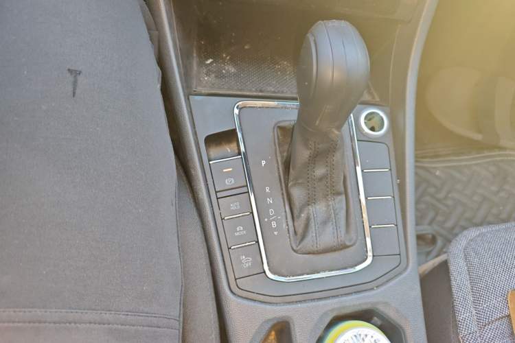 Used Volkswagen Bora Pure Electric 2020 Shan Model Gear Lever
