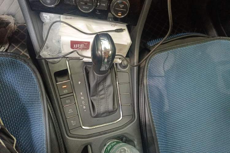 Used Volkswagen Bora Pure Electric 2020 Shan Model Gear Lever