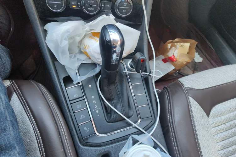 Used Volkswagen Bora Pure Electric 2020 Shan Model Gear Lever