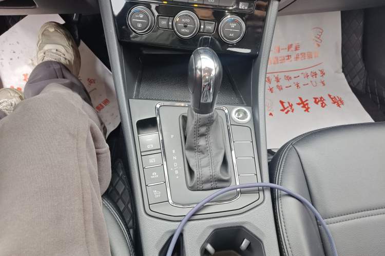 Used Volkswagen Bora Pure Electric 2020 Shan Model Gear Lever