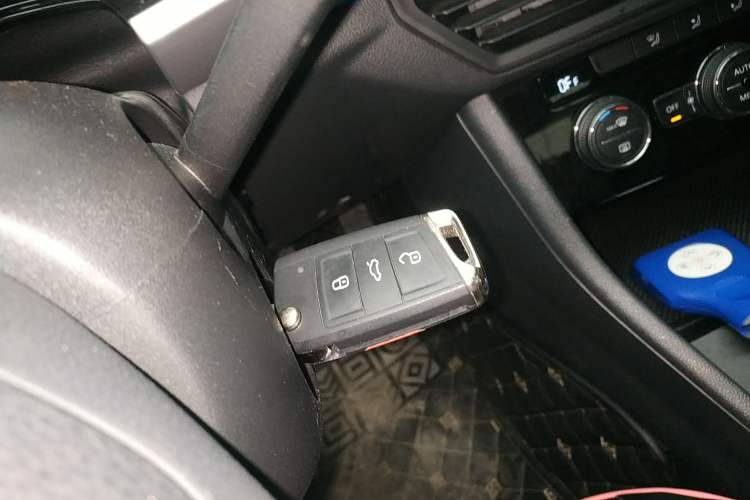Used Volkswagen Bora Pure Electric 2020 Shan Model Interior 1