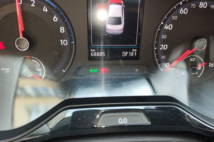Used Volkswagen Bora Pure Electric 2020 Shan Model Odometer Close Up