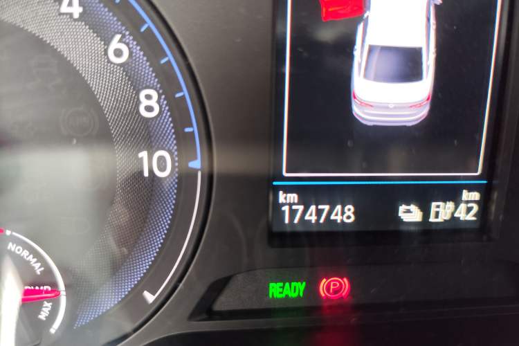 Used Volkswagen Bora Pure Electric 2020 Shan Model Odometer Close Up