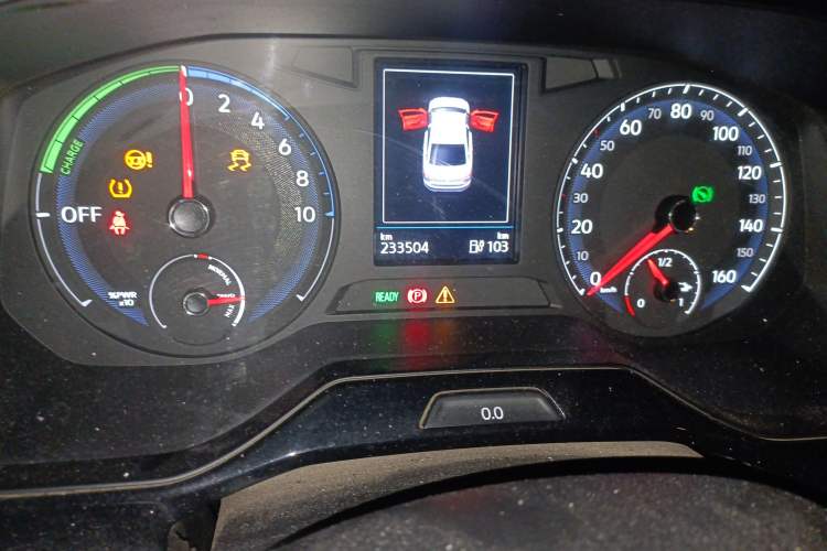 Used Volkswagen Bora Pure Electric 2020 Shan Model Odometer Close Up