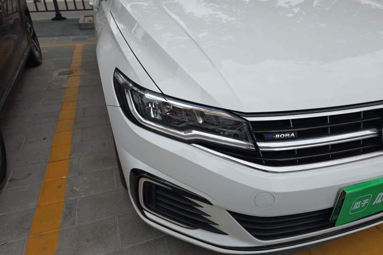 Used Volkswagen Bora Pure Electric 2020 Shan Model Right Front Headlight
