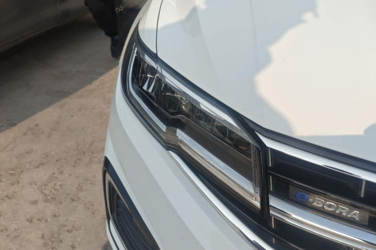 Used Volkswagen Bora Pure Electric 2020 Shan Model Right Front Headlight