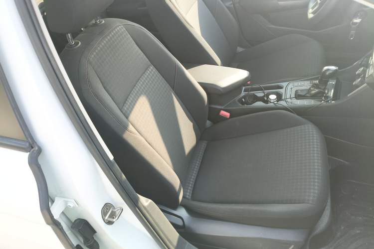 Used Volkswagen Bora Pure Electric 2020 Shan Model Right Front Seat