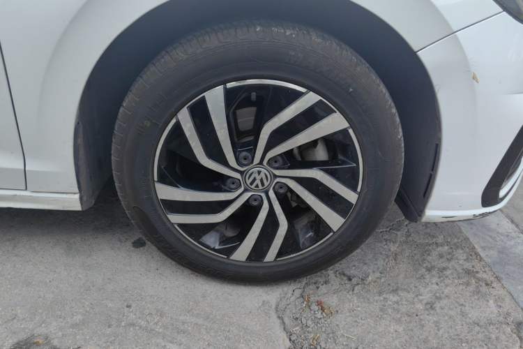 Used Volkswagen Bora Pure Electric 2020 Shan Pro Right Front Wheel Hub