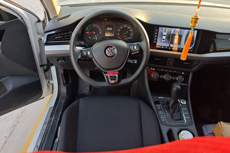 Used Volkswagen Bora Pure Electric 2020 Shan Model Steering Wheel