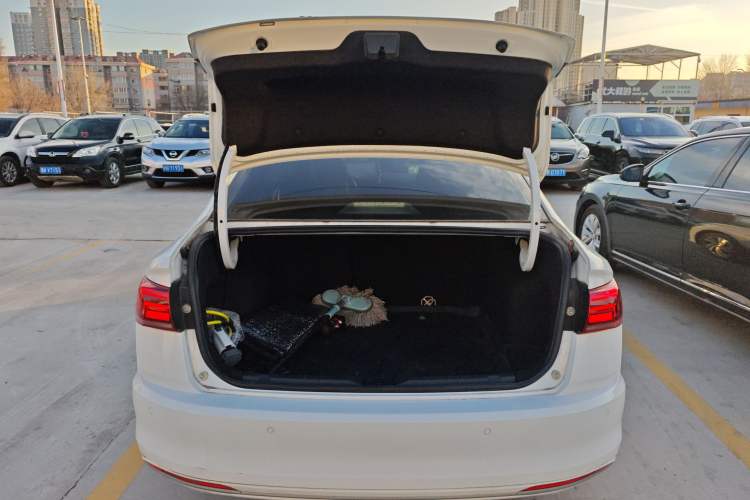 Used Volkswagen Bora Pure Electric 2020 Shan Model Trunk