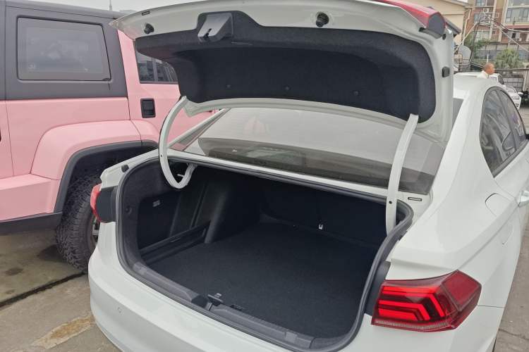 Used Volkswagen Bora Pure Electric 2020 Shan Model Trunk