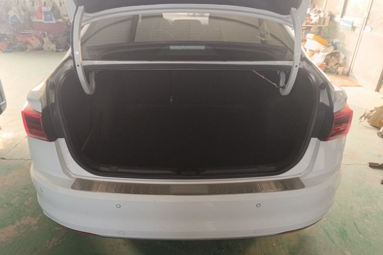 Used Volkswagen Bora Pure Electric 2020 Shan Model Trunk