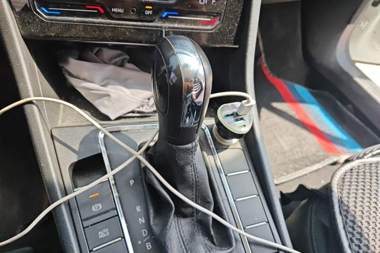 Used Volkswagen Bora Pure Electric 2021 Shang Model Gear Lever