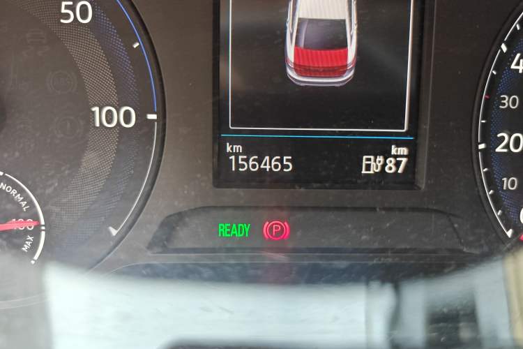 Used Volkswagen Bora Pure Electric 2021 Shang Model Odometer Close Up