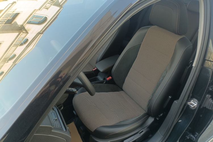 Used Volkswagen C-TREK 2017 1.6L Automatic Comfort Model Left Front Seat