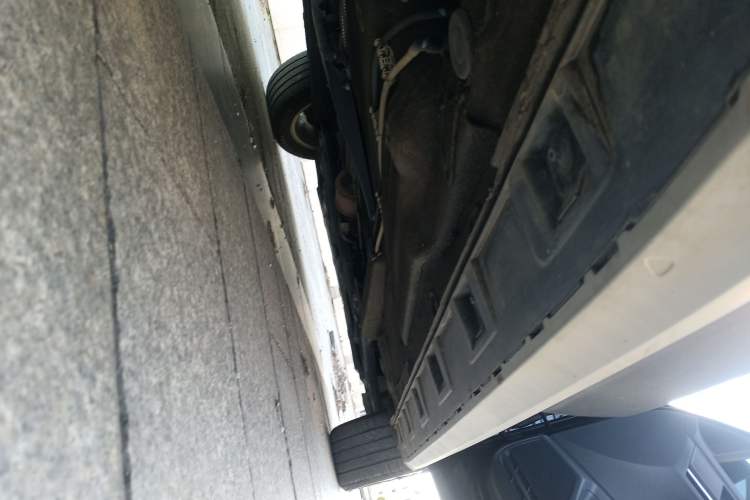 Used Volkswagen C-TREK 2017 1.6L Automatic Comfort Model Right Side Sill