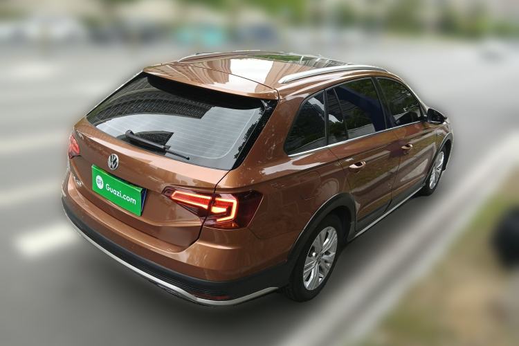 Used Volkswagen C-TREK 2017 230TSI DSG Comfort Version Exterior 5