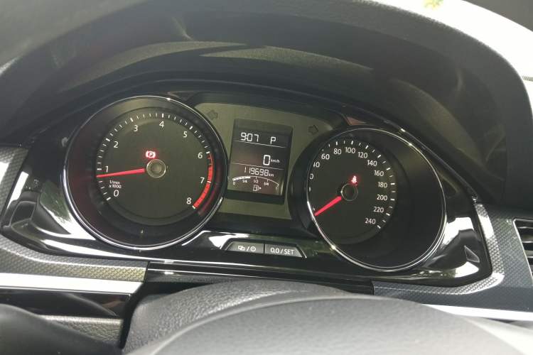 Used Volkswagen C-TREK 2017 230TSI DSG Comfort Version Instrument Cluster