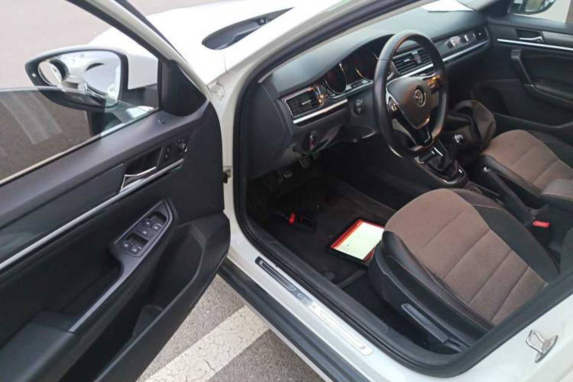Used Volkswagen C-TREK 2018 1.5L Manual Comfort Model Driver Seat