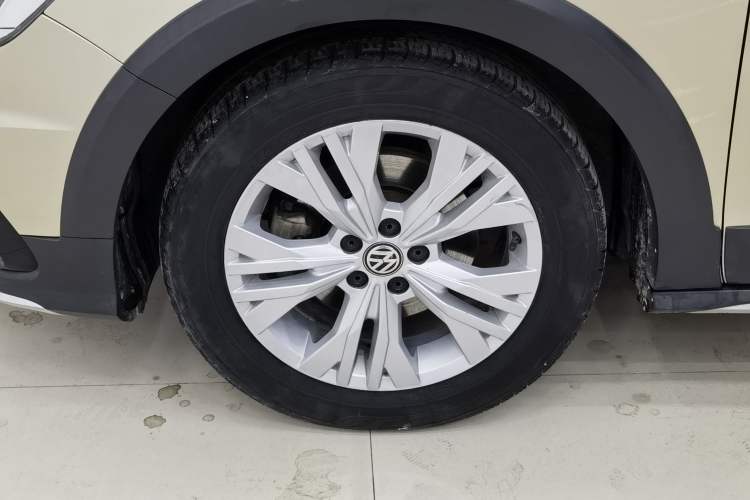 Used Volkswagen C-TREK 2018 1.5L Automatic Comfort Model Exterior 7