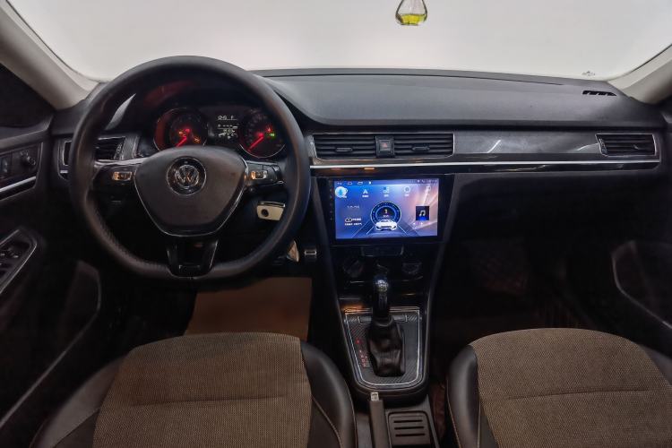Used Volkswagen C-TREK 2018 1.5L Automatic Comfort Model Interior 4