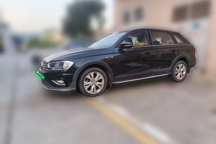 Used Volkswagen C-TREK 2017 230TSI DSG Comfort Version Guazi used car, China used car export, Used car for sale, Used  cars, Cheapest cars for sale