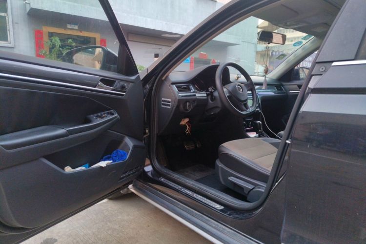 Used Volkswagen C-TREK 2017 230TSI DSG Comfort Version Driver Seat