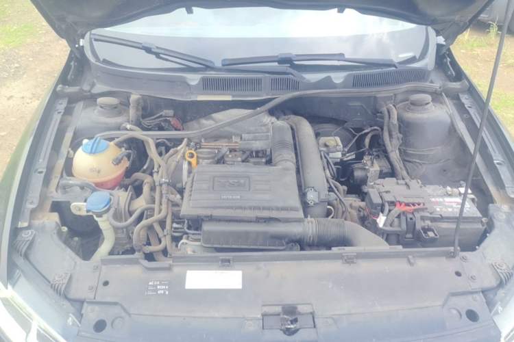 Used Volkswagen C-TREK 2017 230TSI DSG Comfort Version Engine Bay