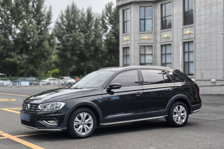 Used Volkswagen C-TREK 2017 1.6L Automatic Comfort Model Exterior 3