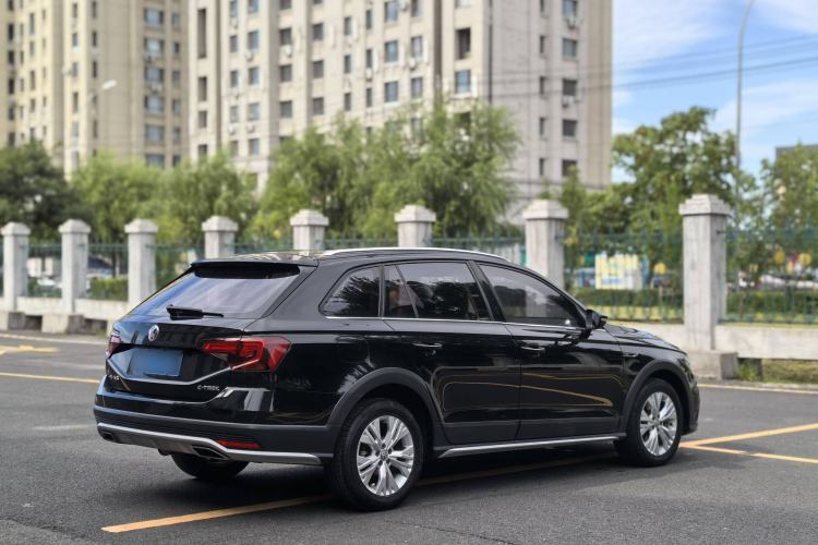 Used Volkswagen C-TREK 2017 1.6L Automatic Comfort Model Exterior 5