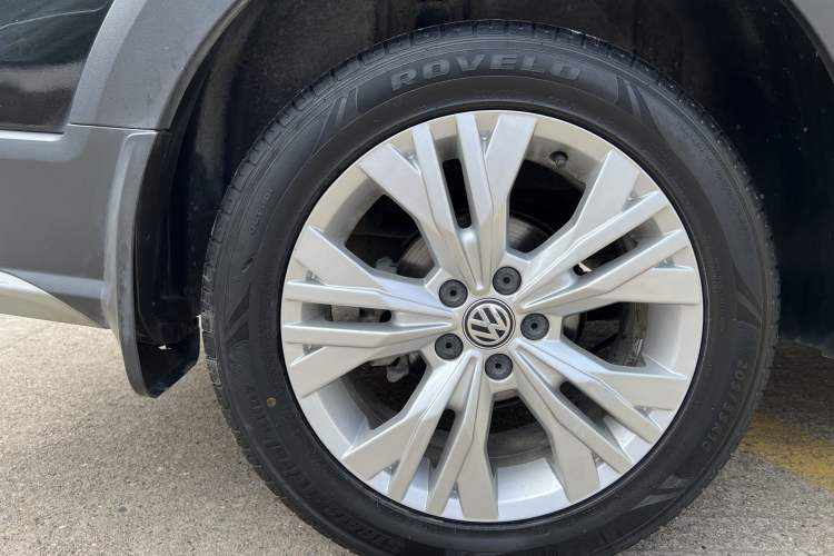 Used Volkswagen C-TREK 2017 1.6L Automatic Comfort Model Exterior 7