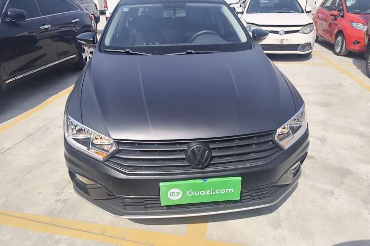Used Volkswagen C-TREK 2017 1.6L Automatic Comfort Model Front