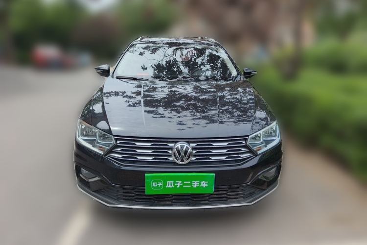 Used Volkswagen C-TREK 2017 1.6L Manual Comfort Model Front