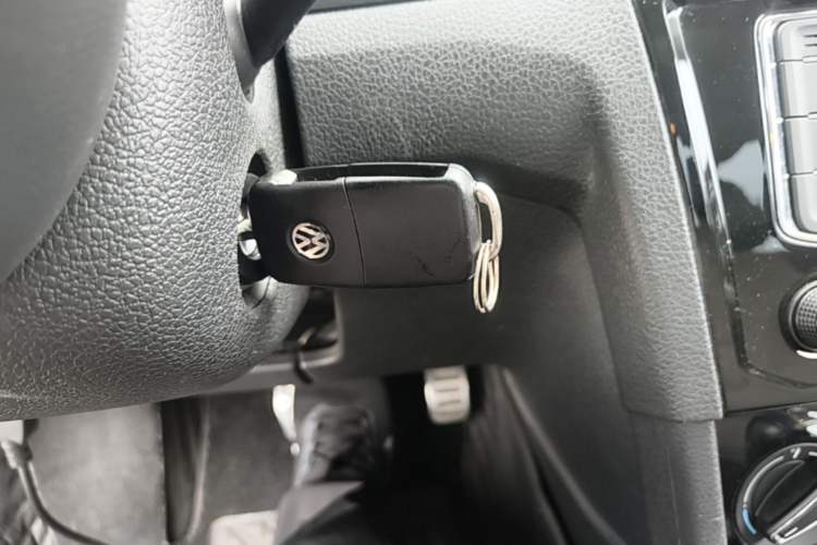 Used Volkswagen C-TREK 2017 1.6L Automatic Comfort Model Interior 1