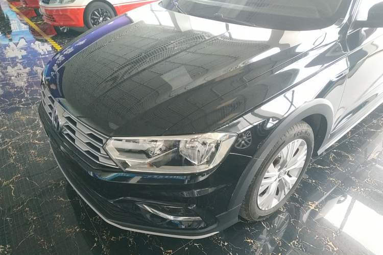 Used Volkswagen C-TREK 2017 230TSI DSG Comfort Version Left Front Headlight