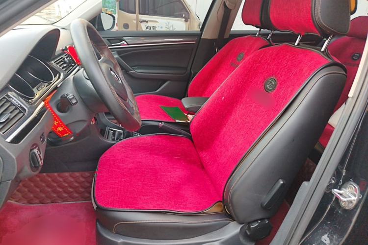 Used Volkswagen C-TREK 2017 1.6L Manual Comfort Model Left Front Seat